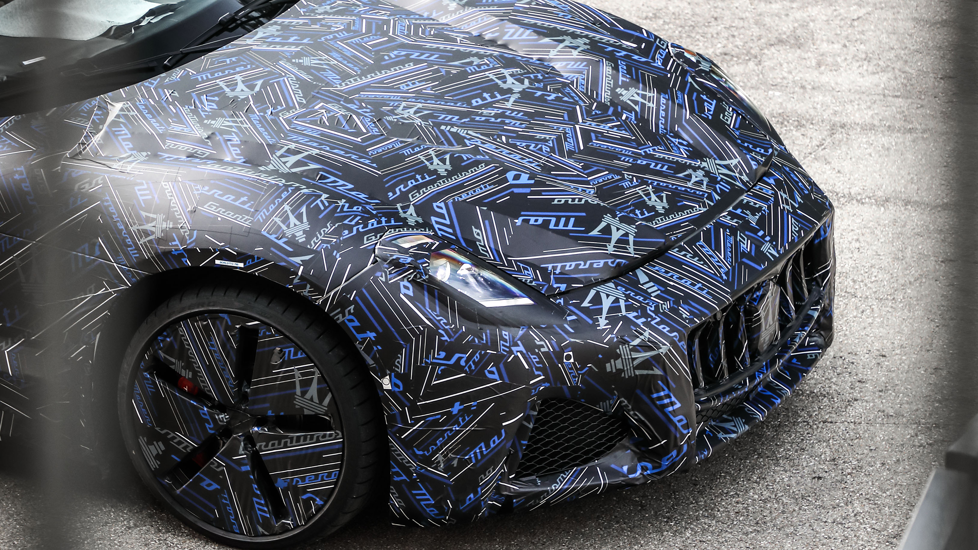 Maserati GranTurismo - above