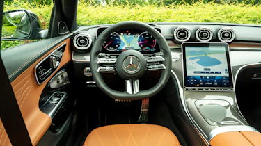 Mercedes C-Class - dash