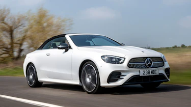 Mercedes E 300 Cabriolet - front tracking