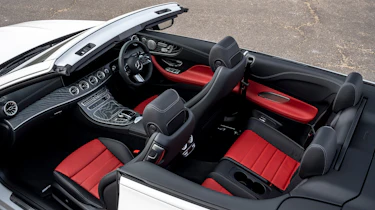 Mercedes E 300 Cabriolet - interior