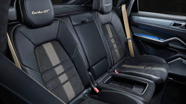 Porsche Cayenne Turbo GT - rear seats