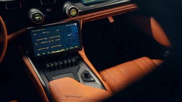 Rimac Nevera - studio infotainment