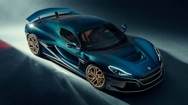 Rimac Nevera - studio above