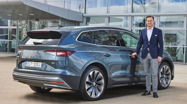 Skoda Enyaq and Thomas Schäfer - rear