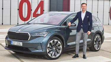 Skoda Enyaq and Thomas Schäfer - front