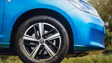 Volkswagen Caddy California MPV - wheel