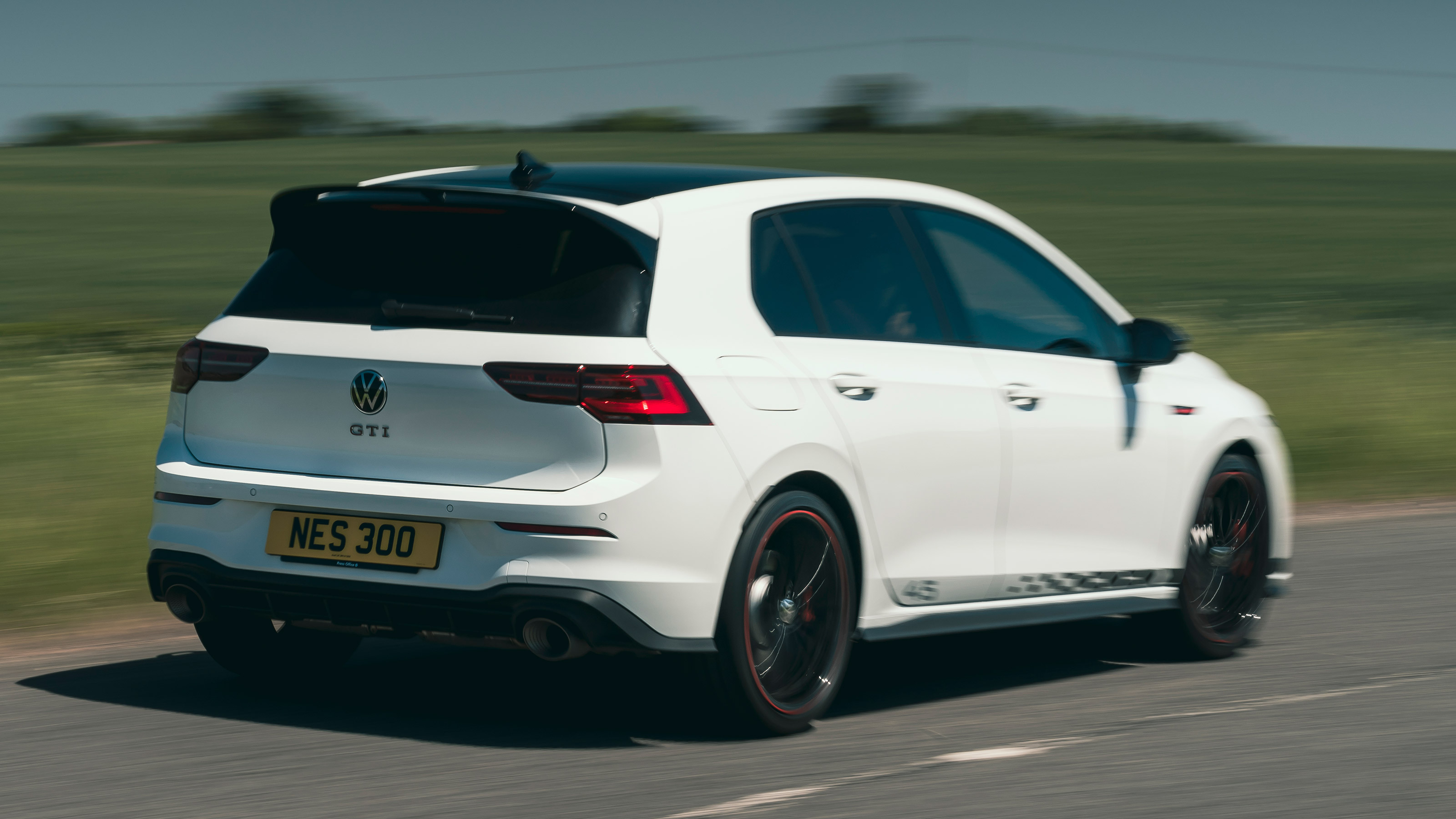 Volkswagen Golf GTI Clubsport 45 - rear action