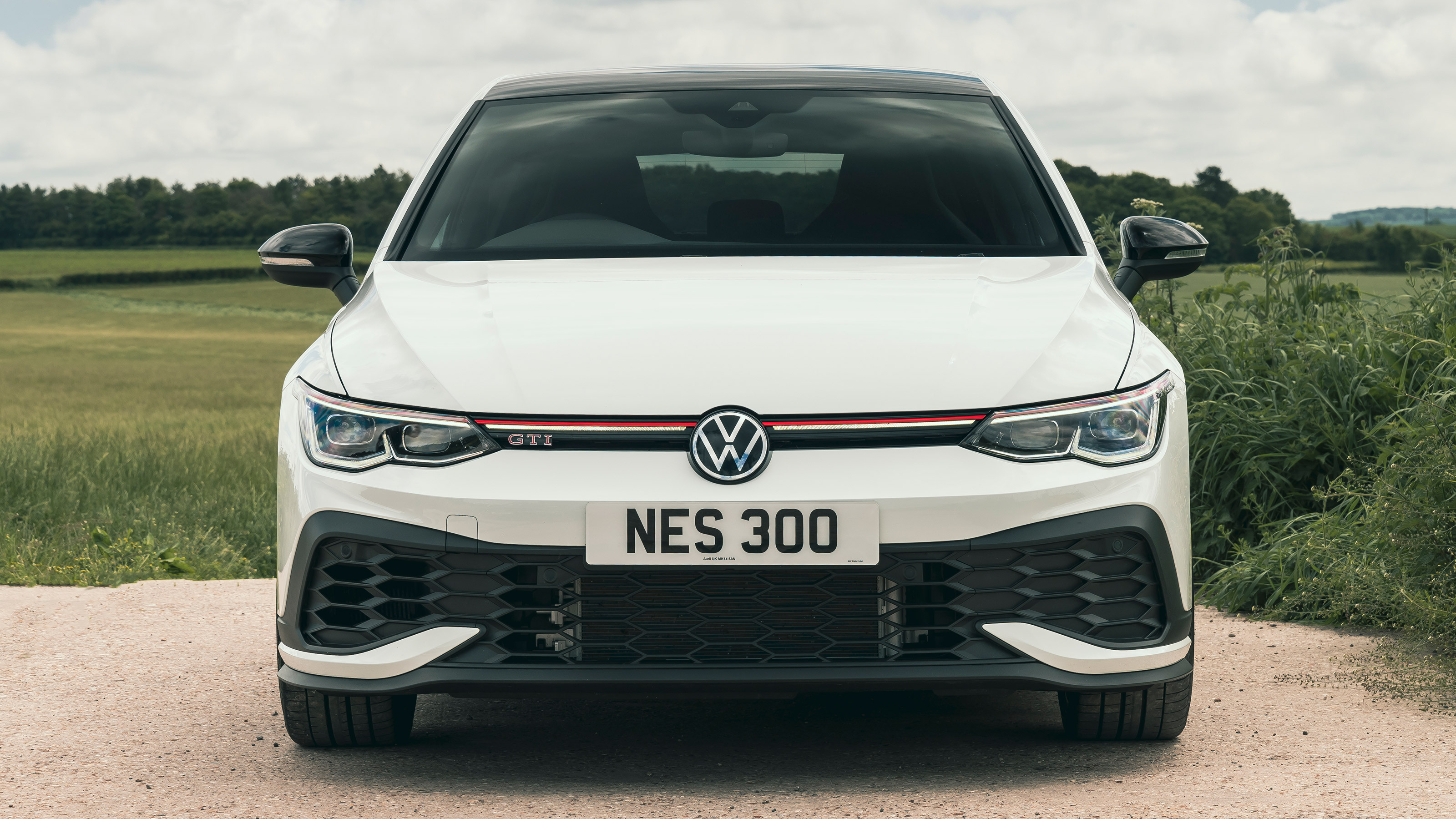 Volkswagen Golf GTI Clubsport 45 - full front static