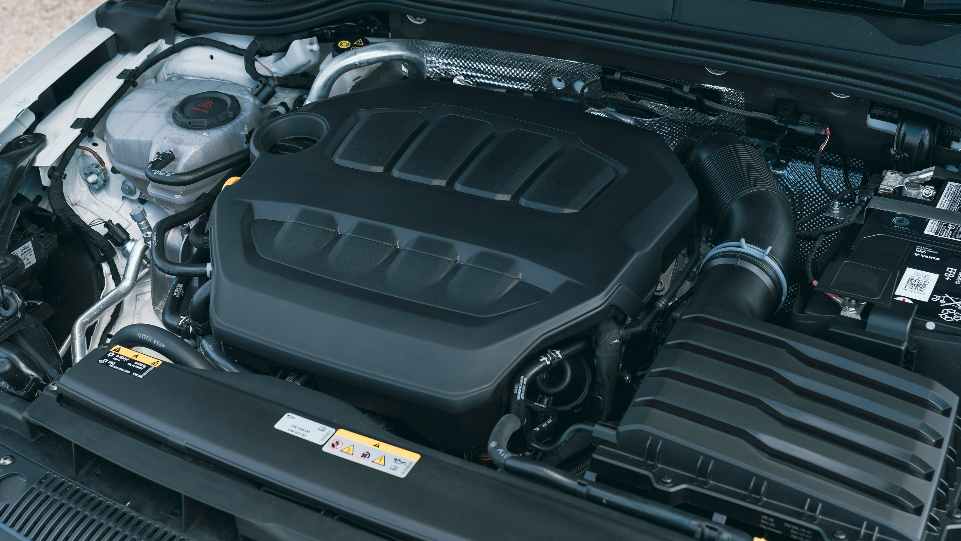 Volkswagen Golf GTI Clubsport 45 - engine
