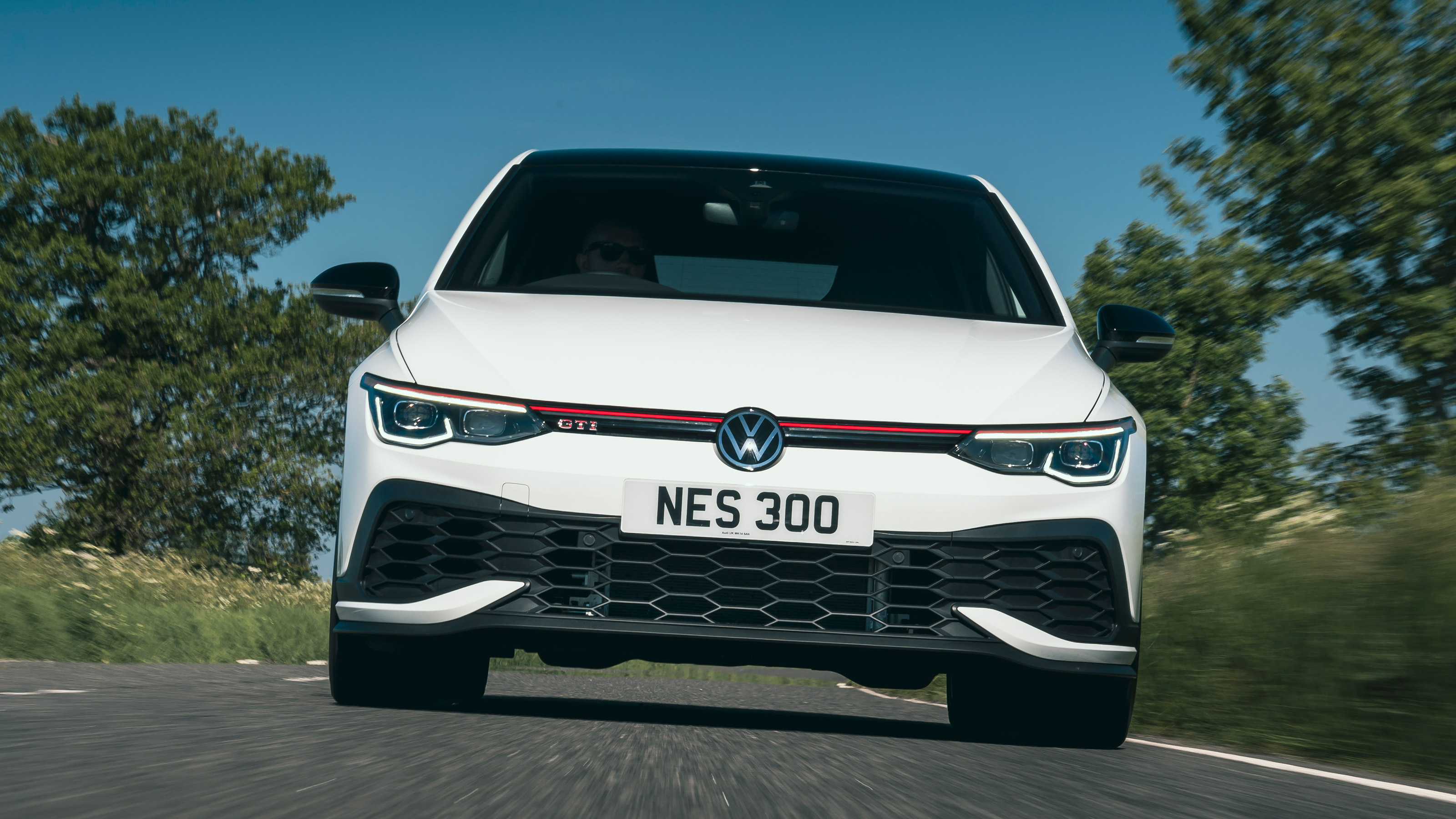 Volkswagen Golf GTI Clubsport 45 - full front