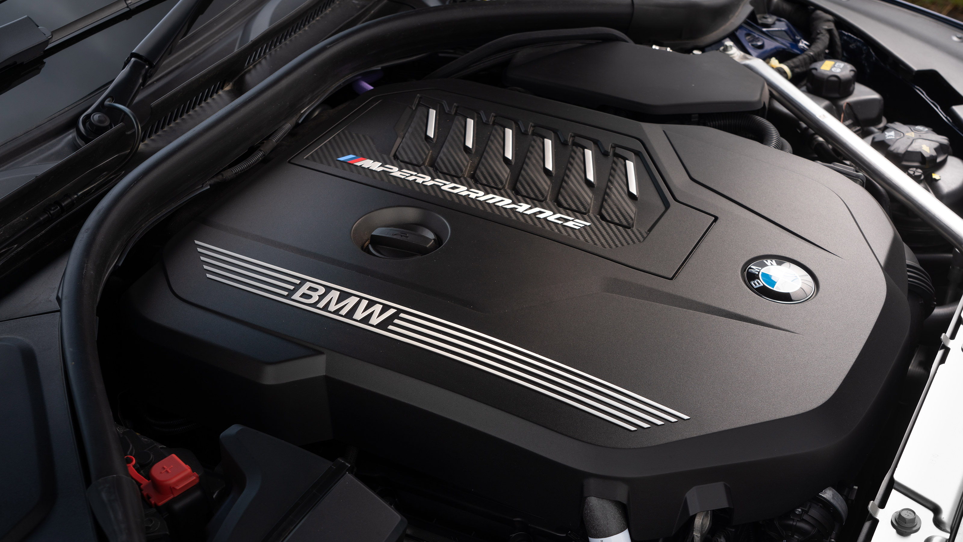 BMW M440i Convertible - engine