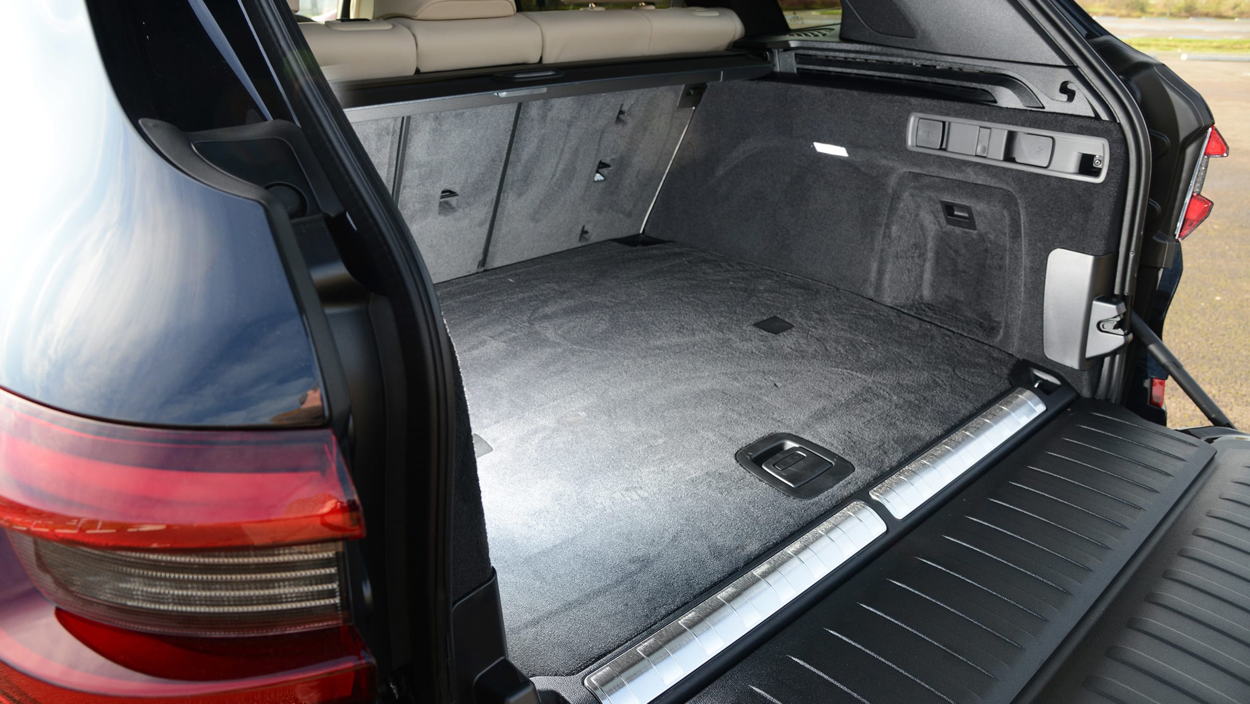 BMW X5 - boot