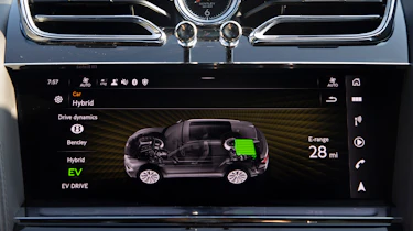 Bentley Bentayga Hybrid - infotainment