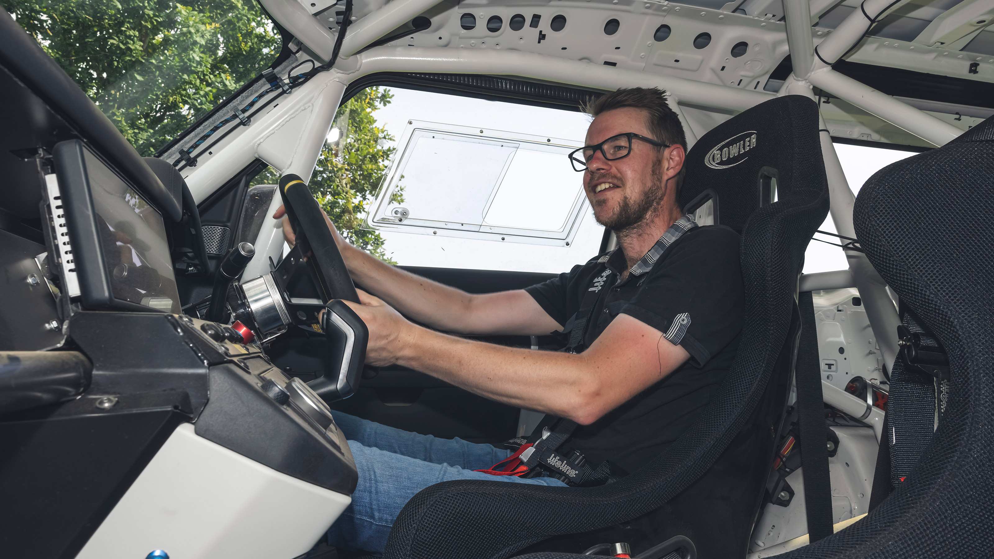 Bowler Defender Challenge - interior
