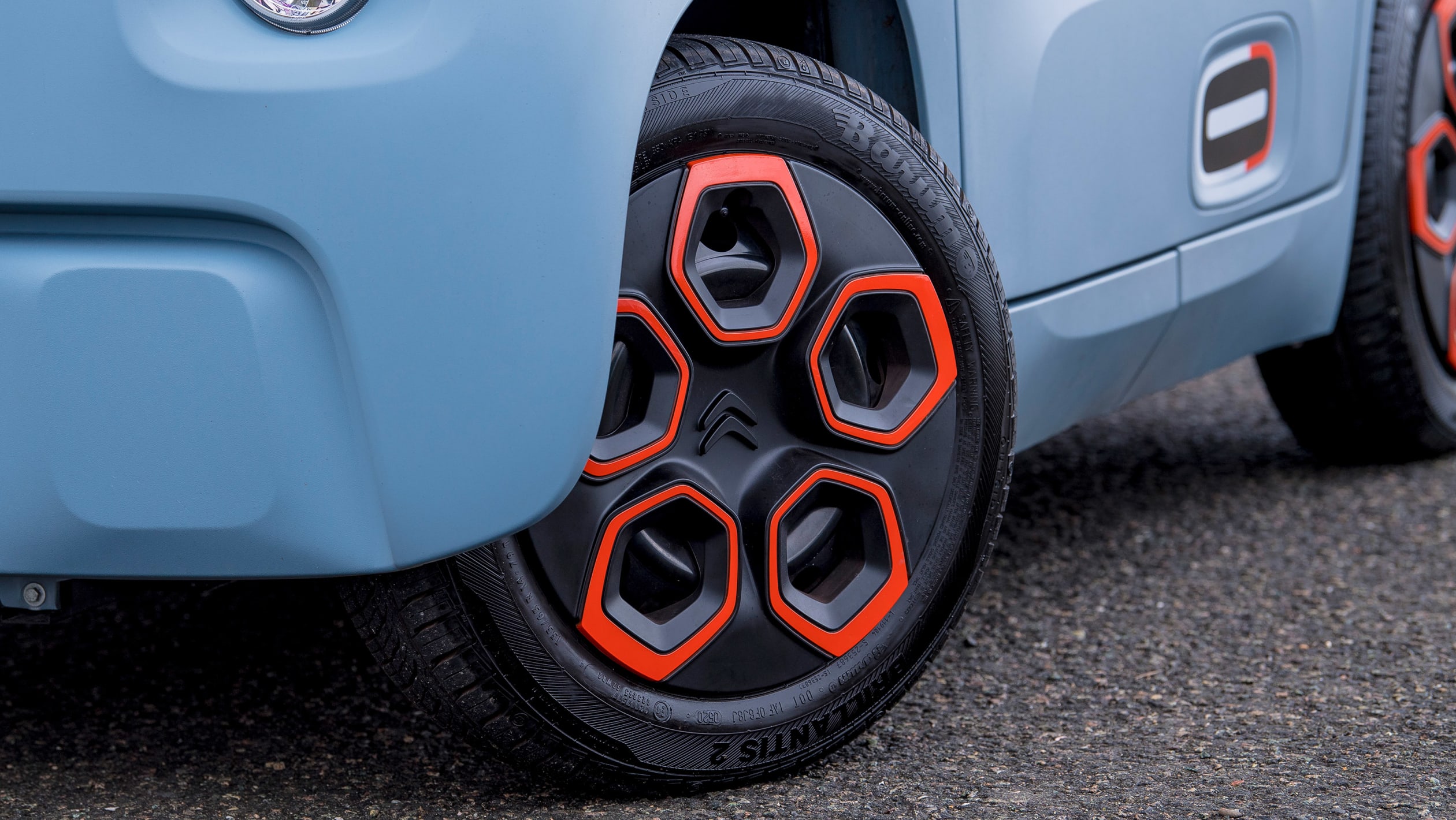 Citroen Ami - wheel