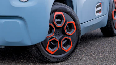 Citroen Ami - wheel