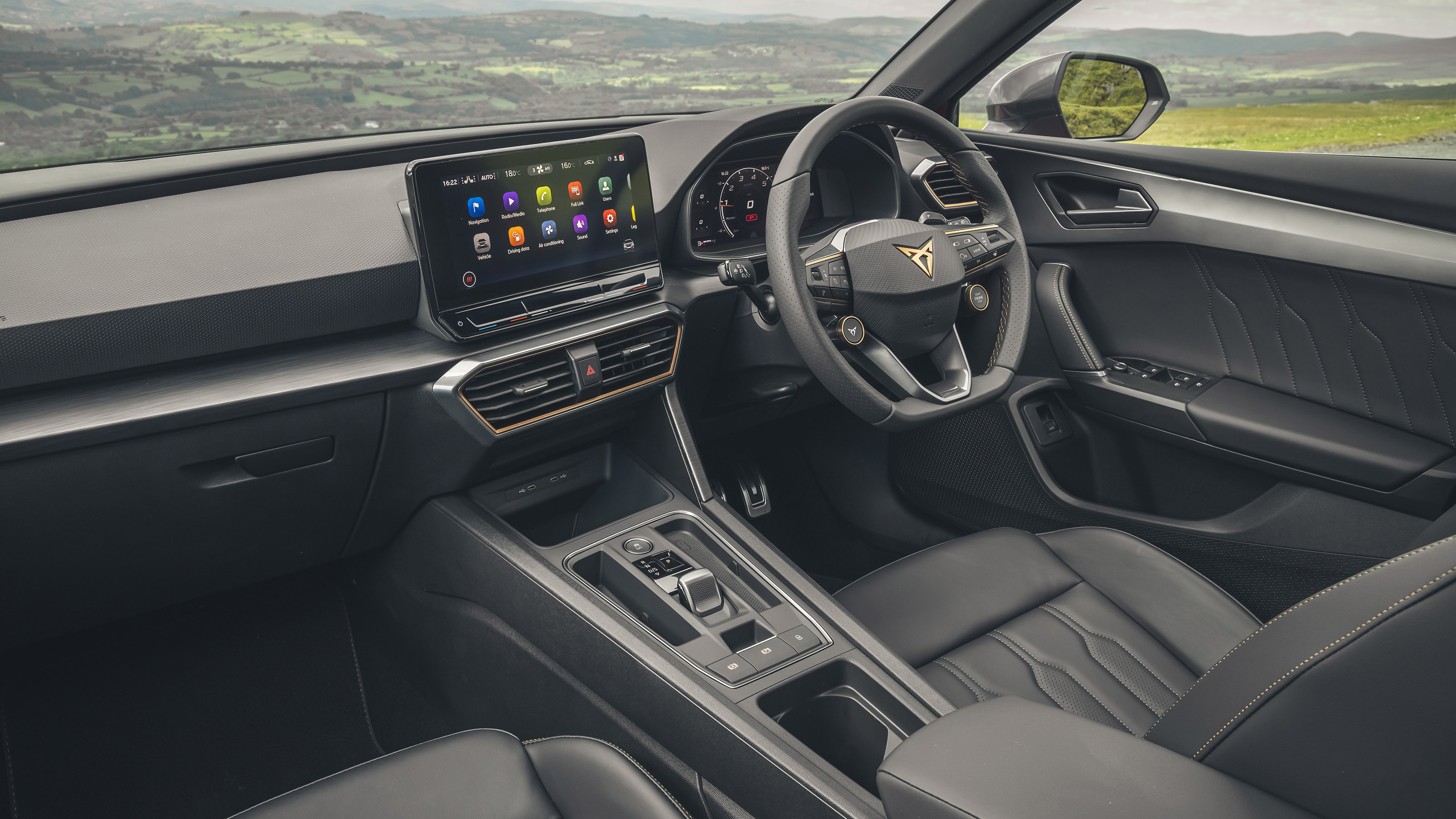 Cupra Leon Estate - dash