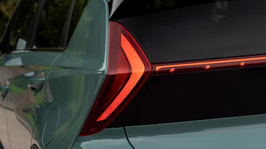 Hyundai Bayon - brake light