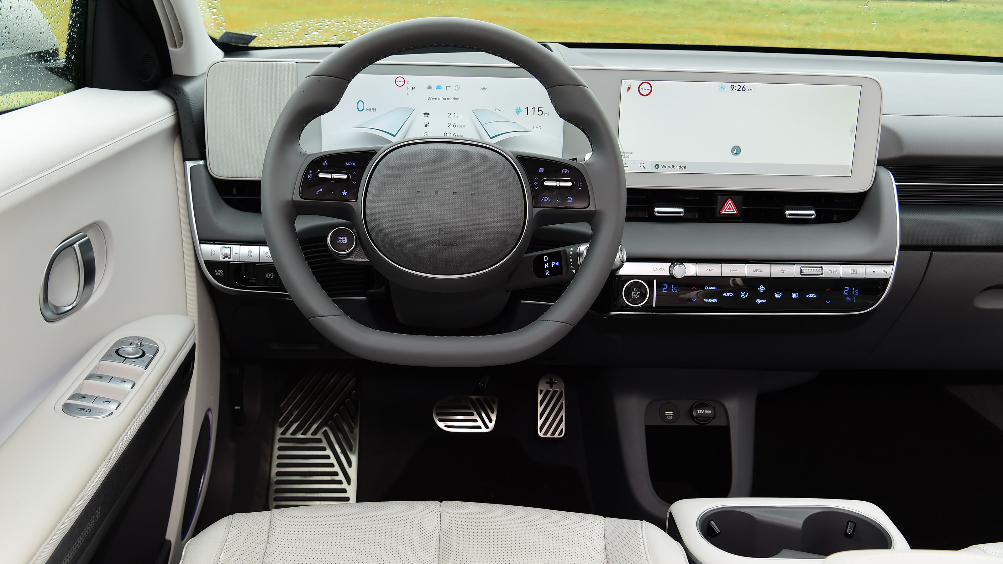 Hyundai Ioniq 5 - dash