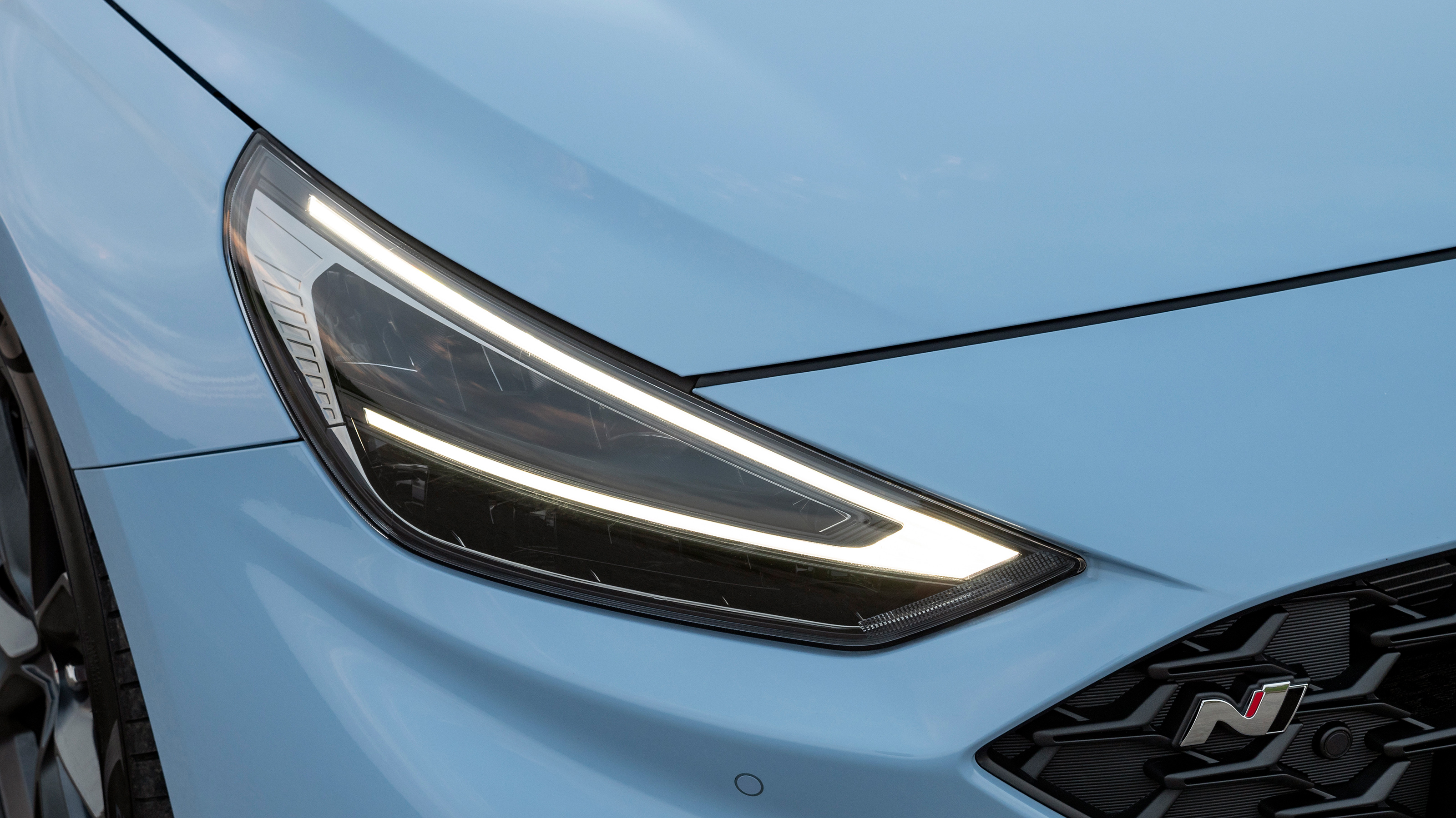 Hyundai i30 N Performance DCT - headlight