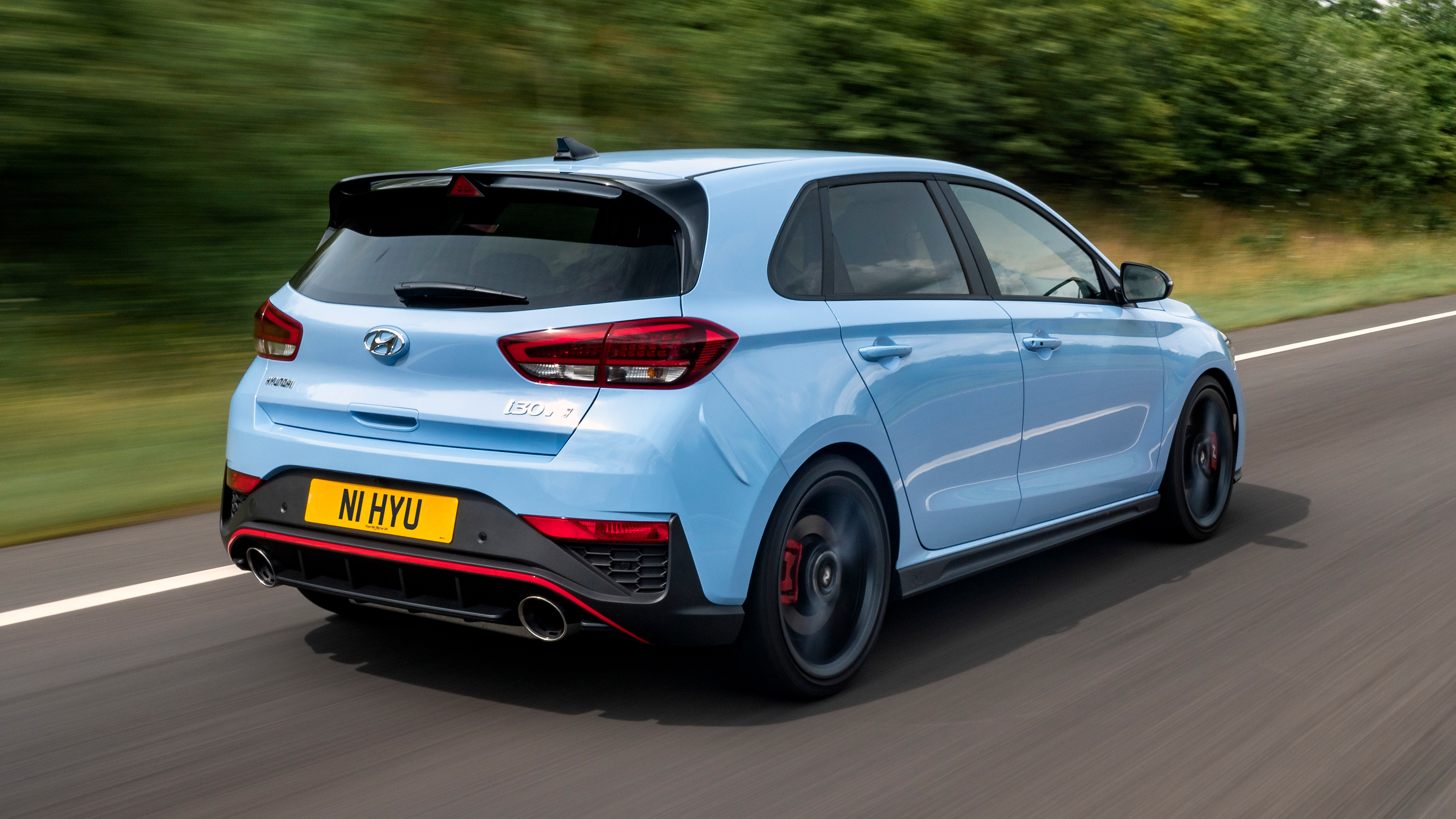 Hyundai i30 N Performance DCT - rear tracking 