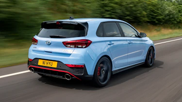 Hyundai i30 N Performance DCT - rear tracking