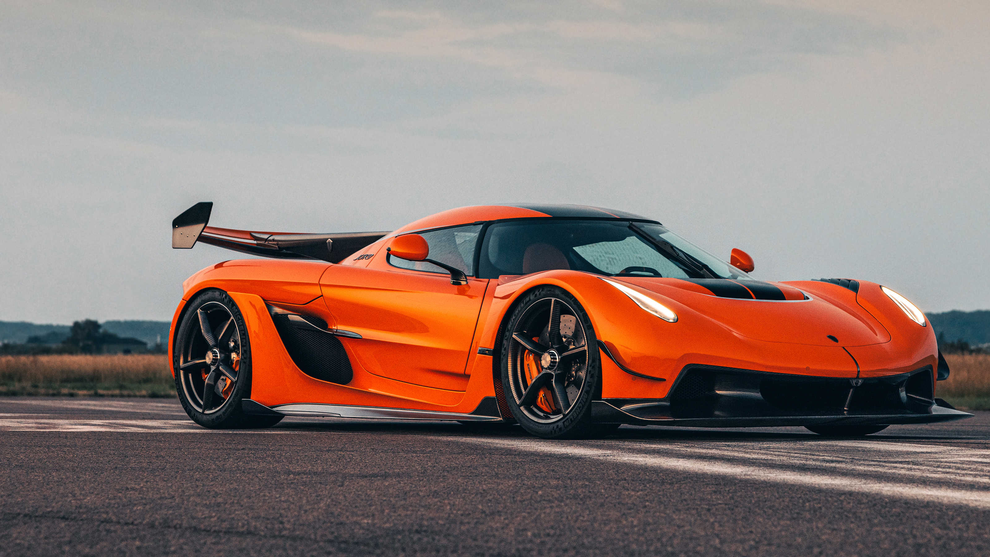 Koenigsegg Jesko 2021 production car - front