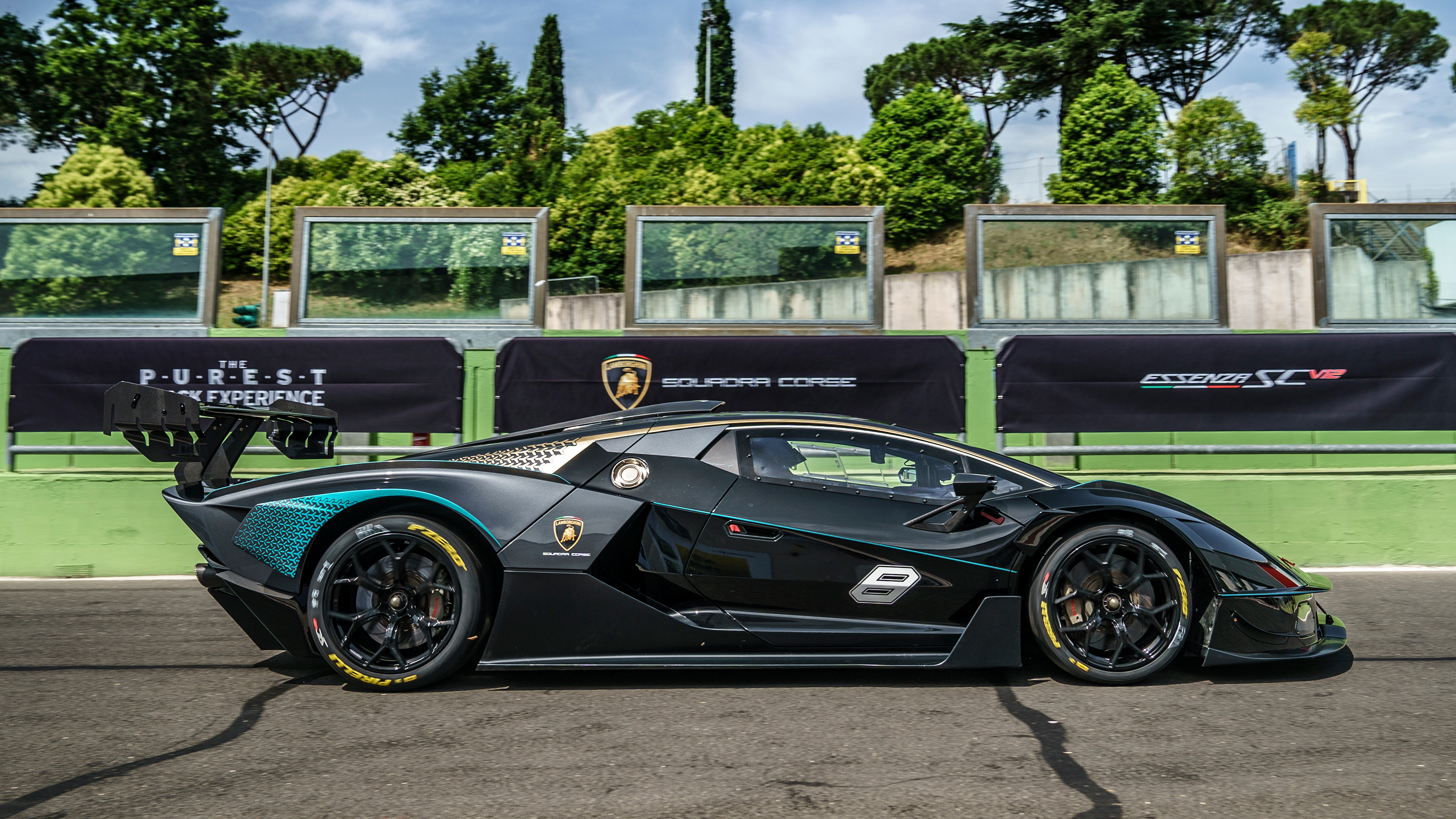 New Lamborghini Essenza SCV12 2021 review - side