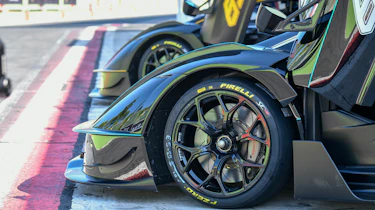 New Lamborghini Essenza SCV12 2021 review - wheel