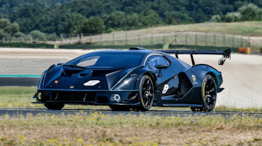 New Lamborghini Essenza SCV12 2021 review - front