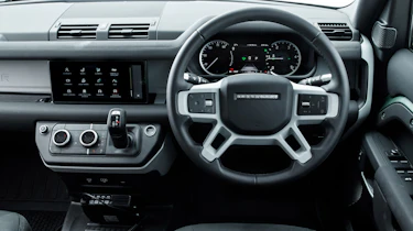 Land Rover Defender P400e PHEV - dash