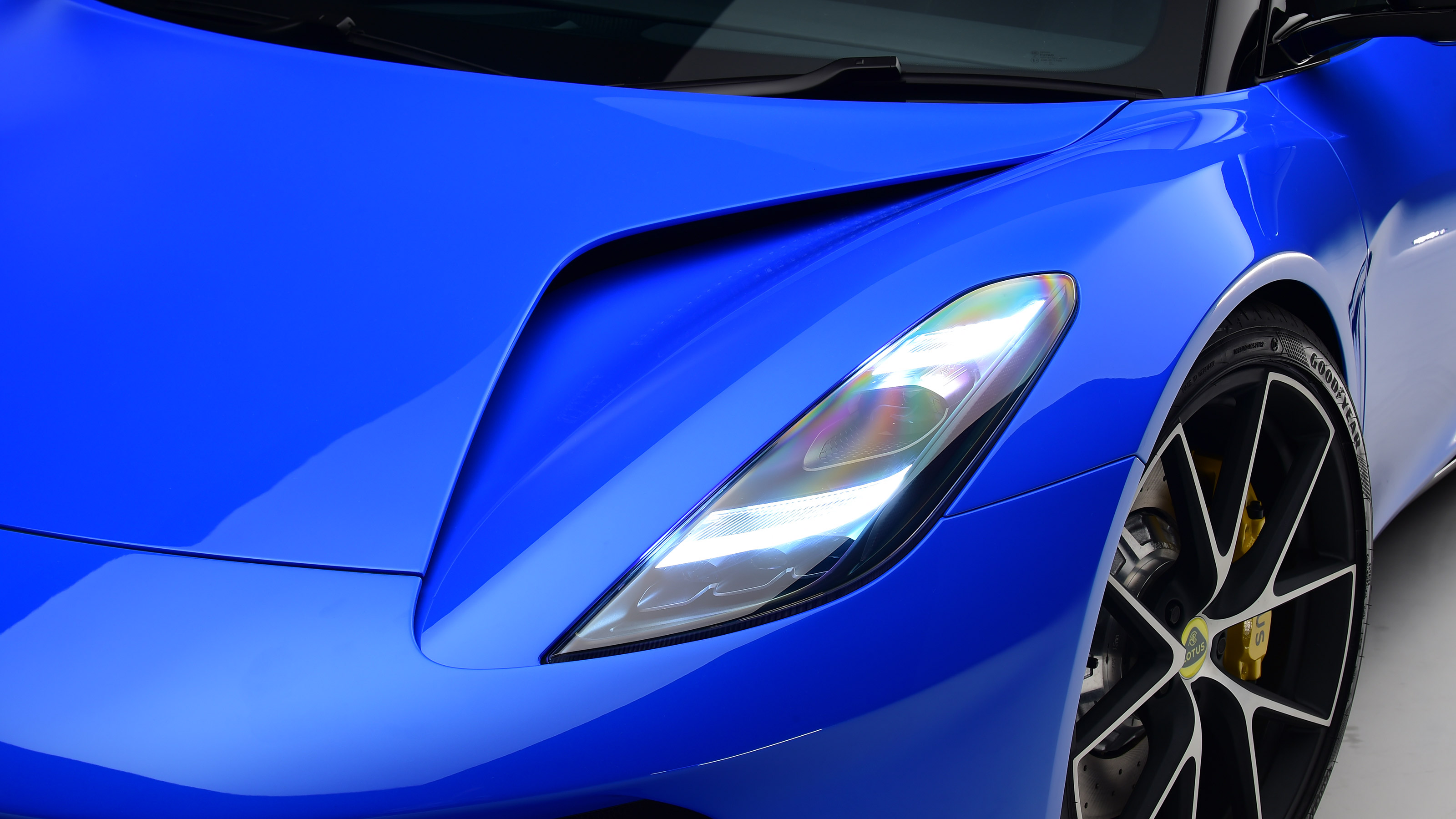 Lotus Emira - front detail