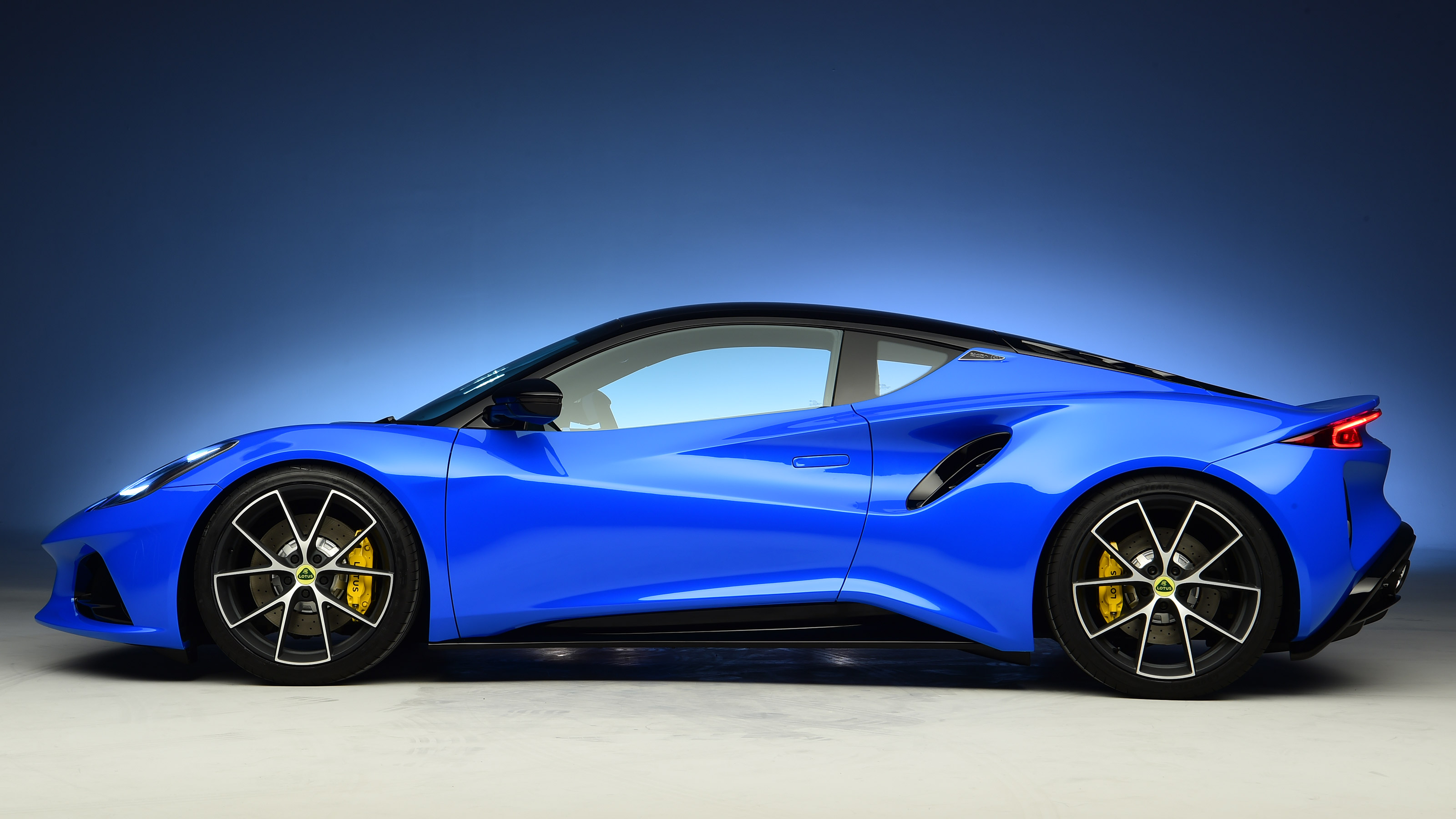 Lotus Emira - side