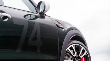 MINI JCW Anniversary Edition - side detail