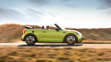 MINI Convertible - driving profile