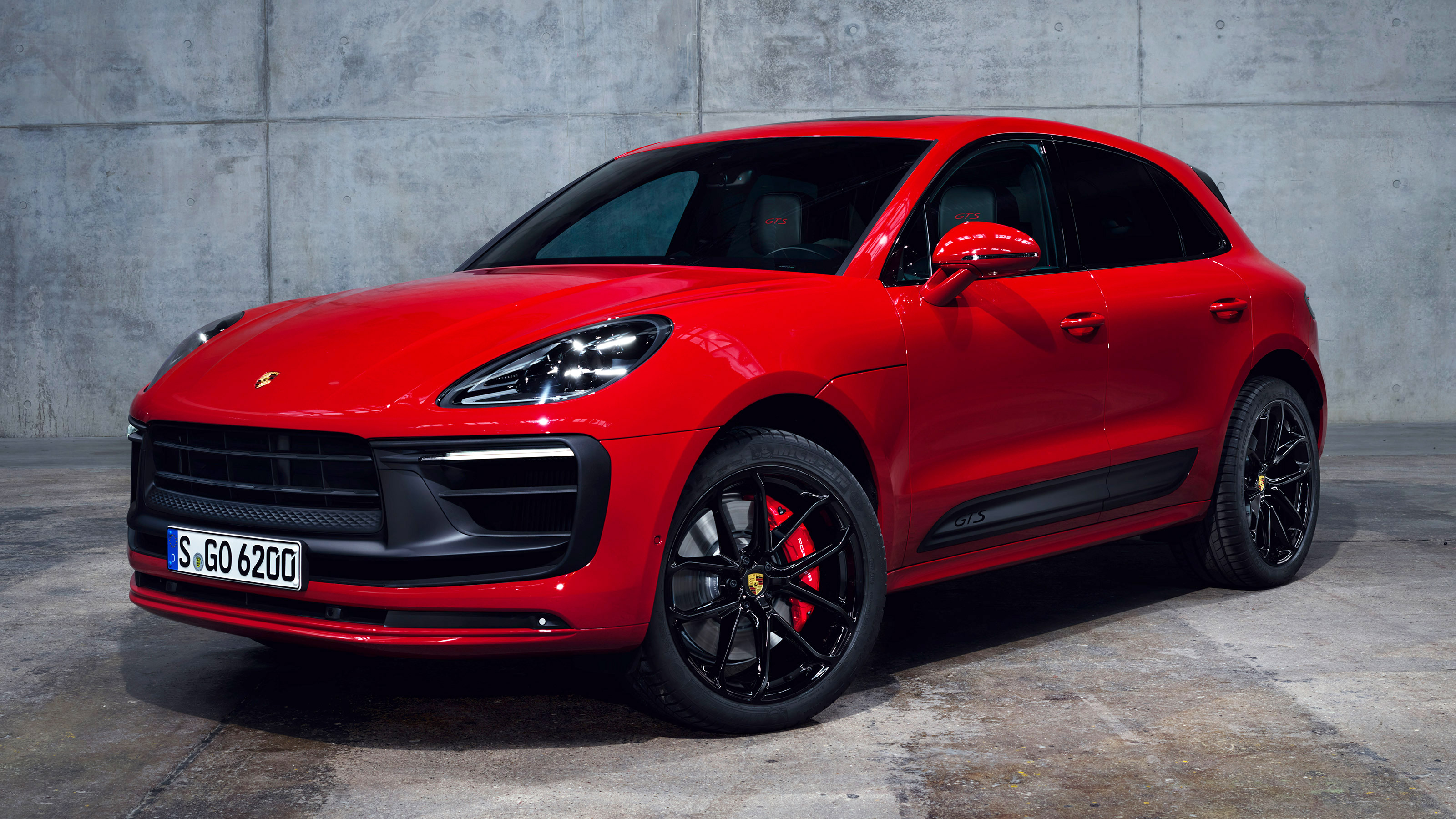 Porsche Macan GTS - front