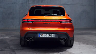 Porsche Macan S - full rear