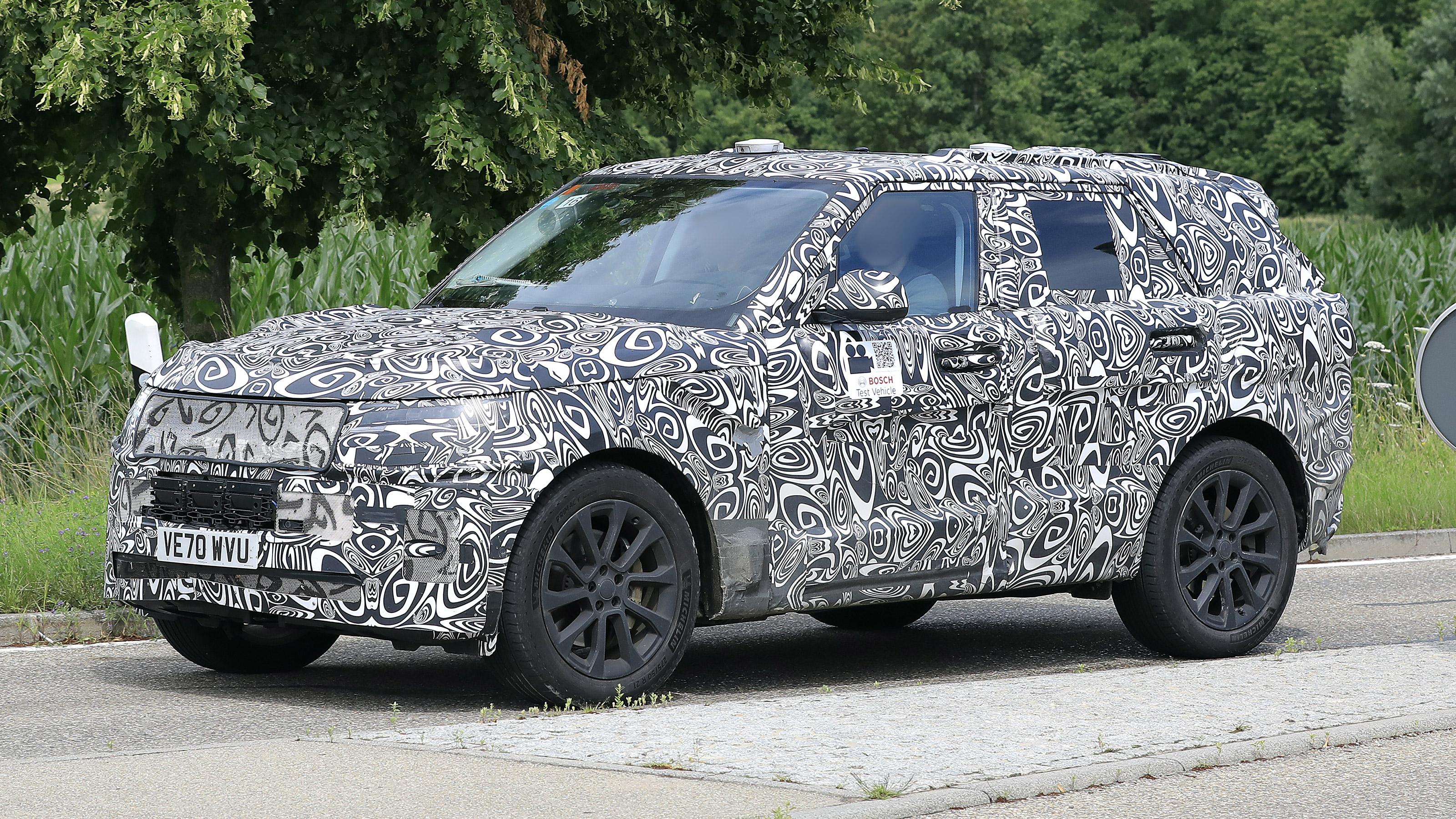 Range Rover Sport spyshot 2