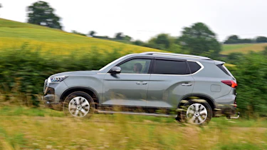 SsangYong Rexton 2021 facelift -