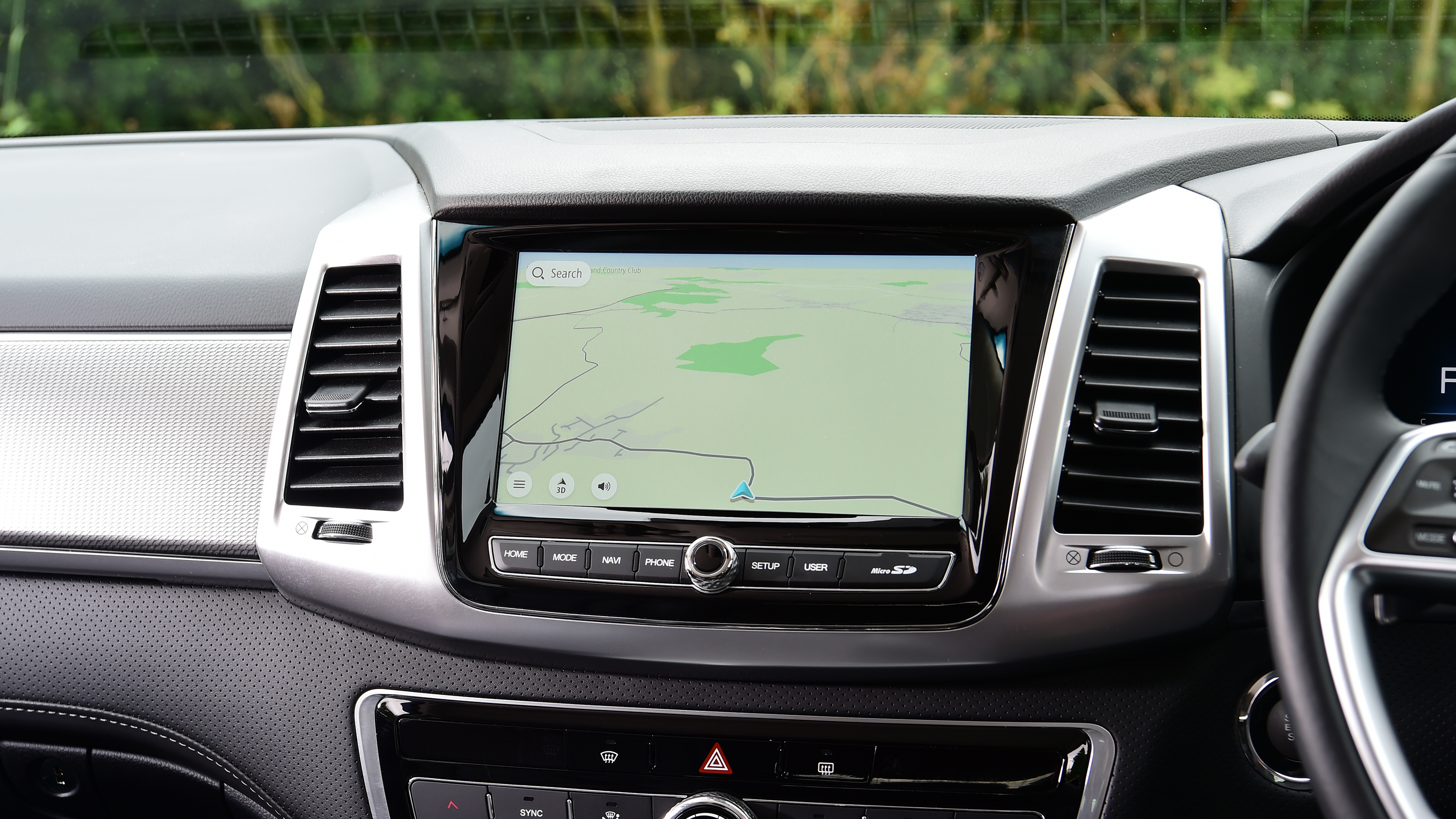 SsangYong Rexton 2021 facelift - screen