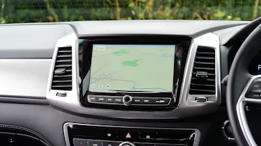 SsangYong Rexton 2021 facelift - screen