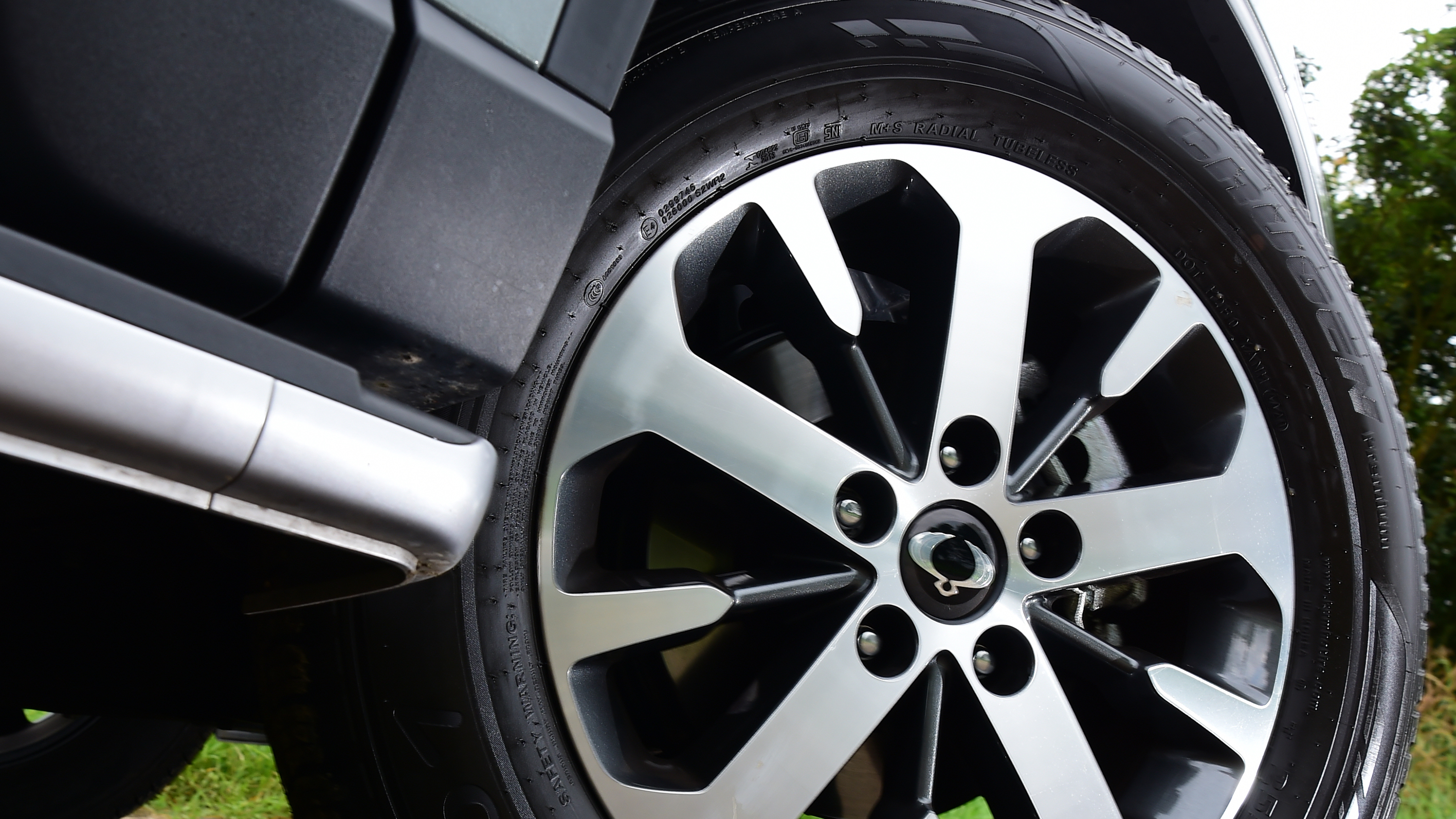 SsangYong Rexton 2021 facelift - wheel