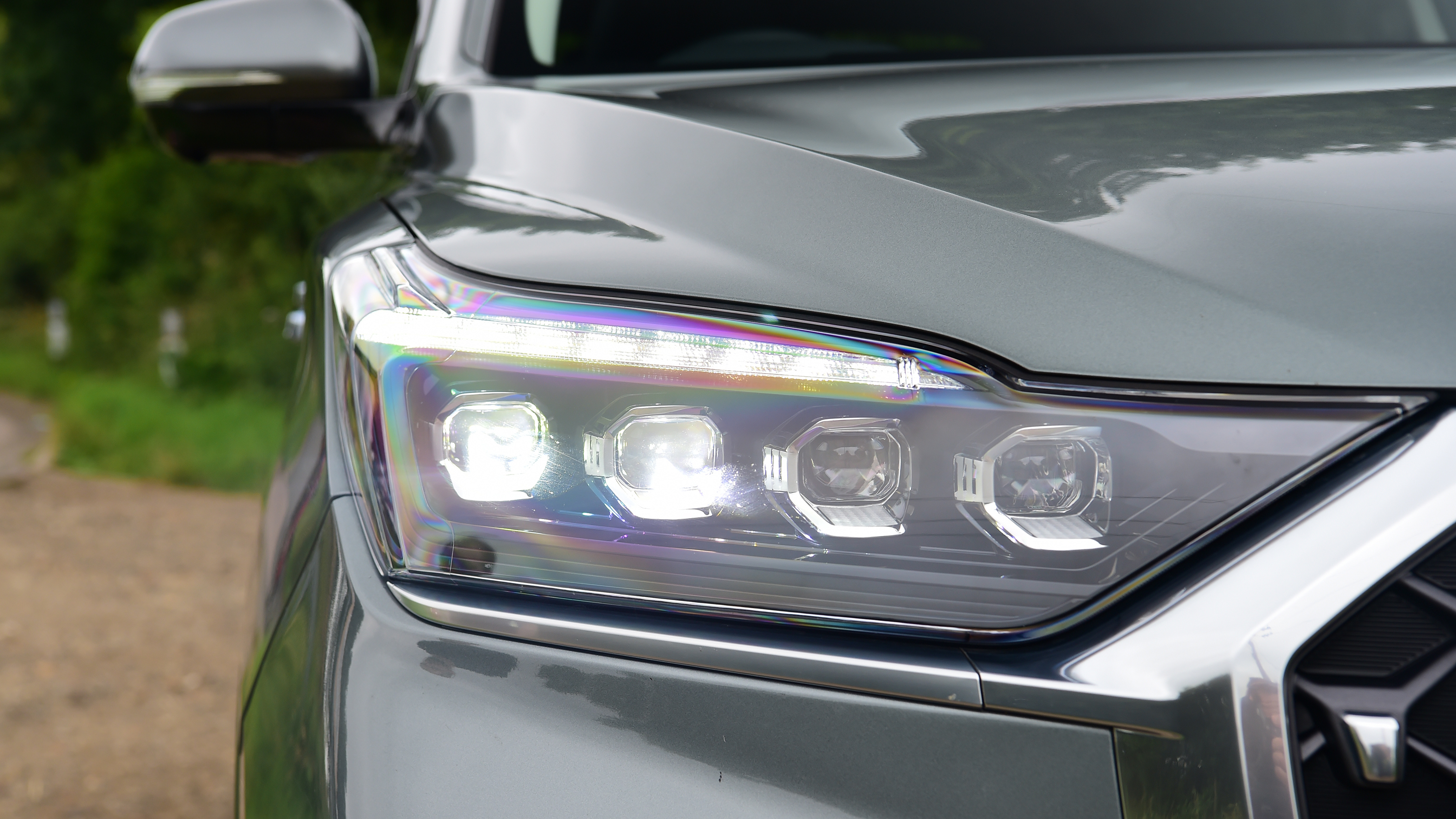 SsangYong Rexton 2021 facelift - light