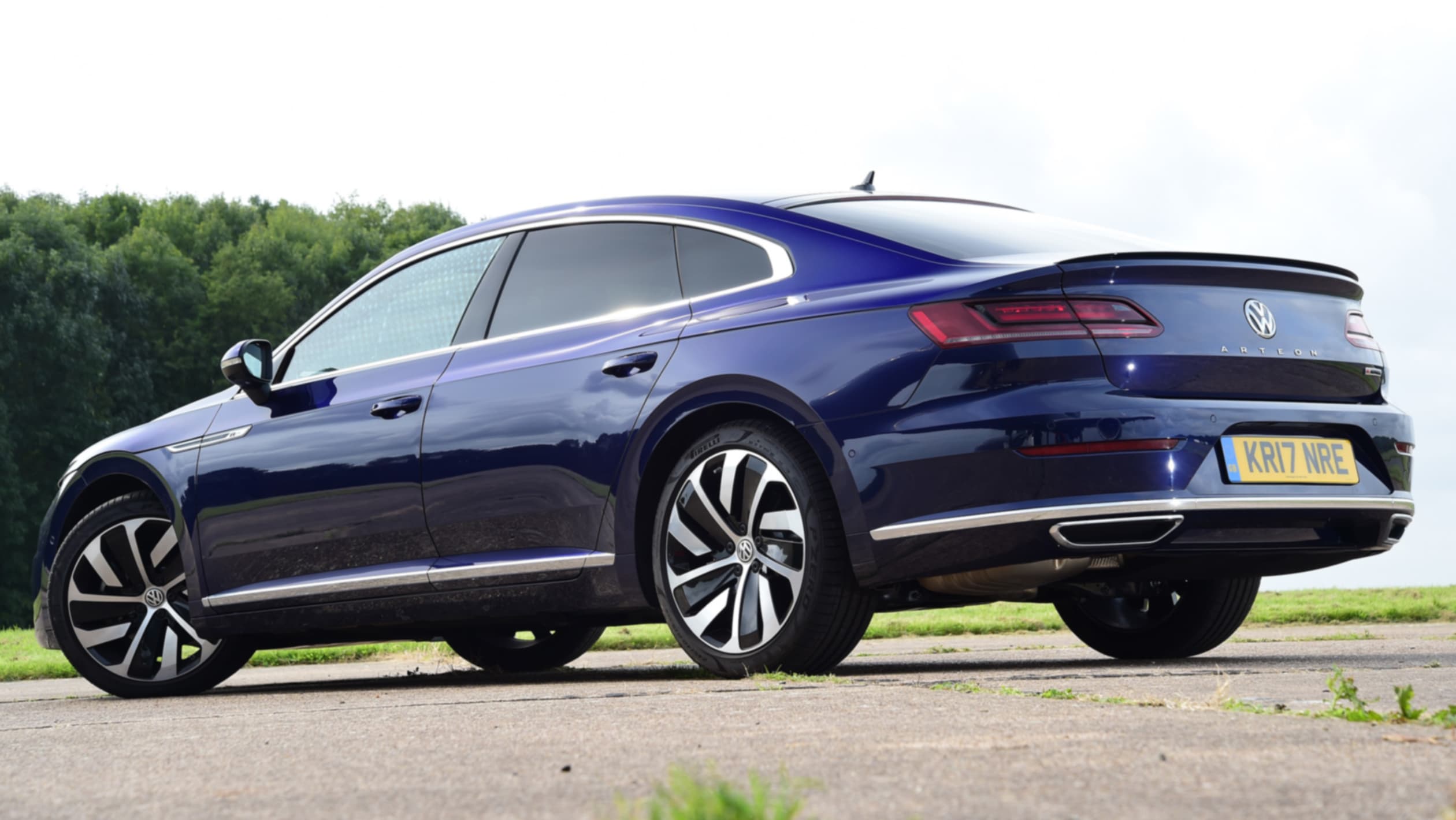 Used Volkswagen Arteon - rear