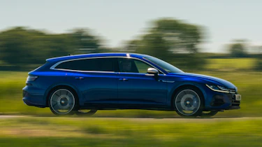 Volkswagen Arteon R Shooting Brake - side