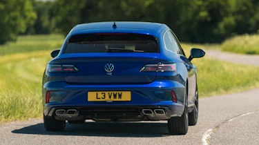 Volkswagen Arteon R Shooting Brake - rear cornering