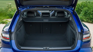 Volkswagen Arteon R Shooting Brake - boot