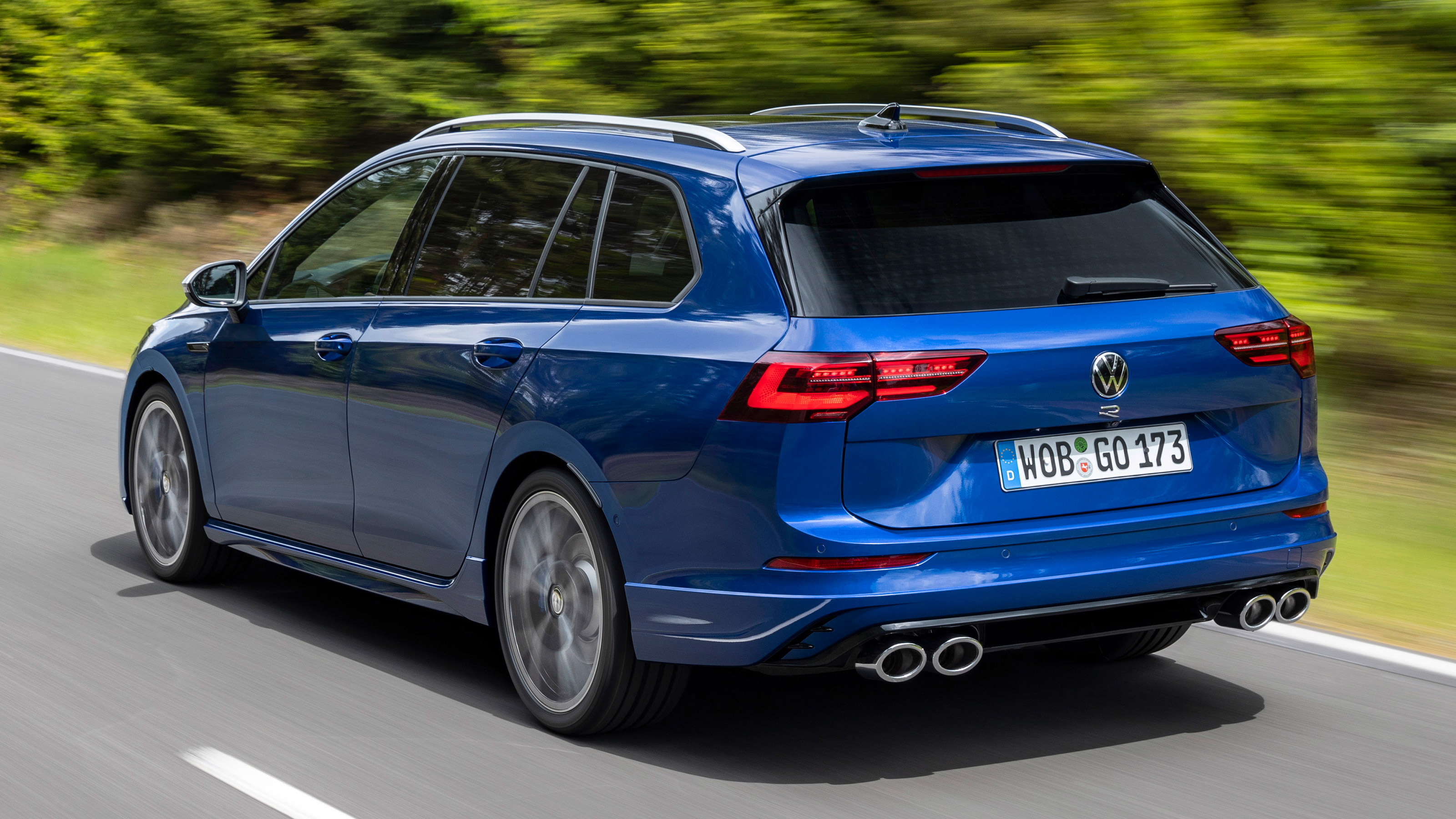 Volkswagen Golf R Estate - rear tracking
