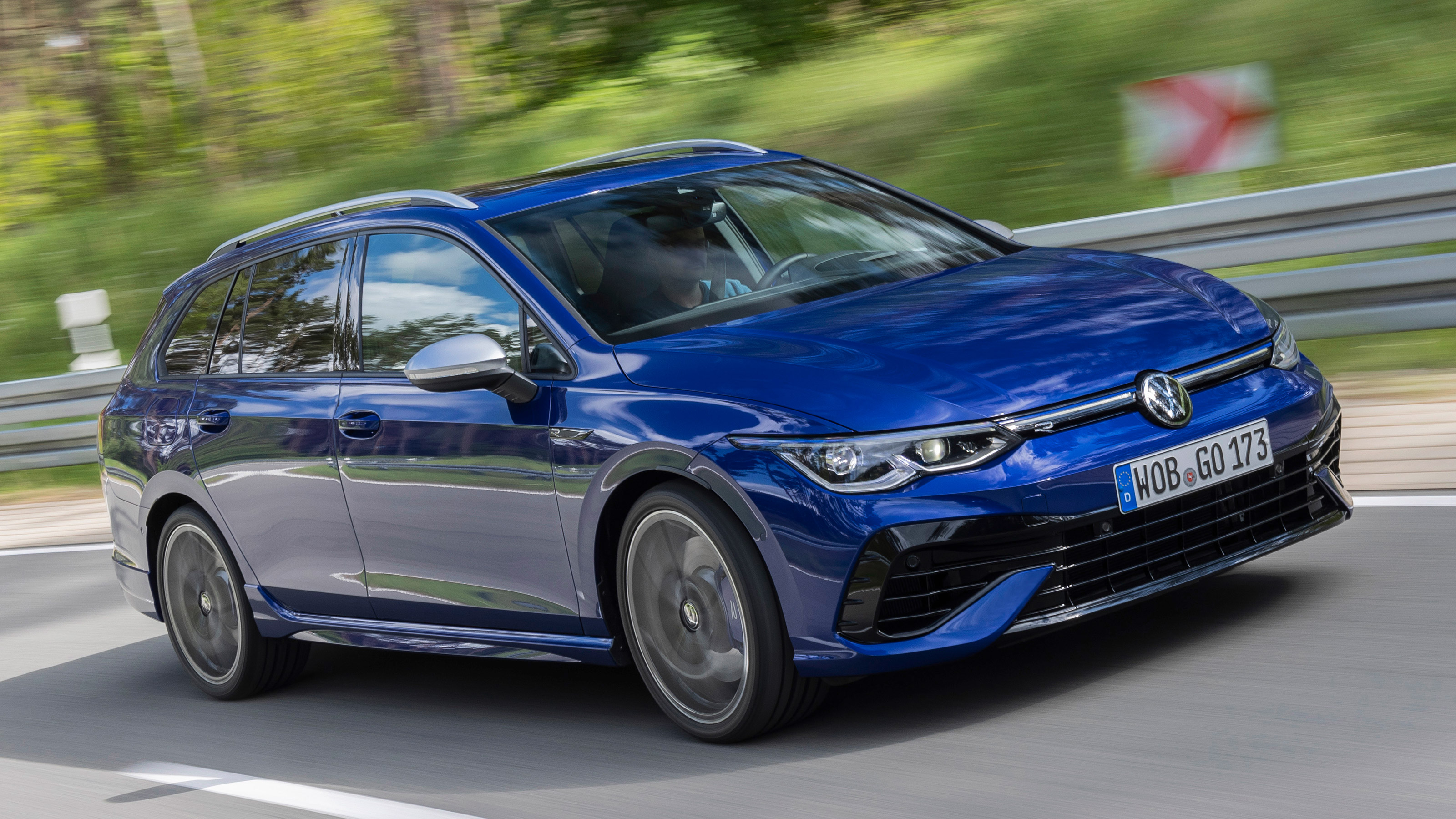 Volkswagen Golf R Estate - front tracking