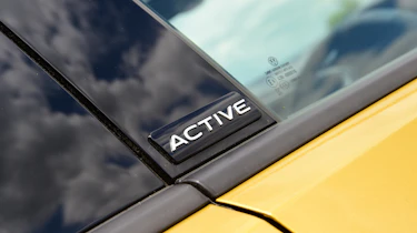 Volkswagen T-Roc Active - side detail